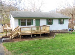 115 Brookfield Dr, Kingsport, TN 37663