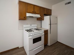 5826 S 14th St, Omaha, NE 68107