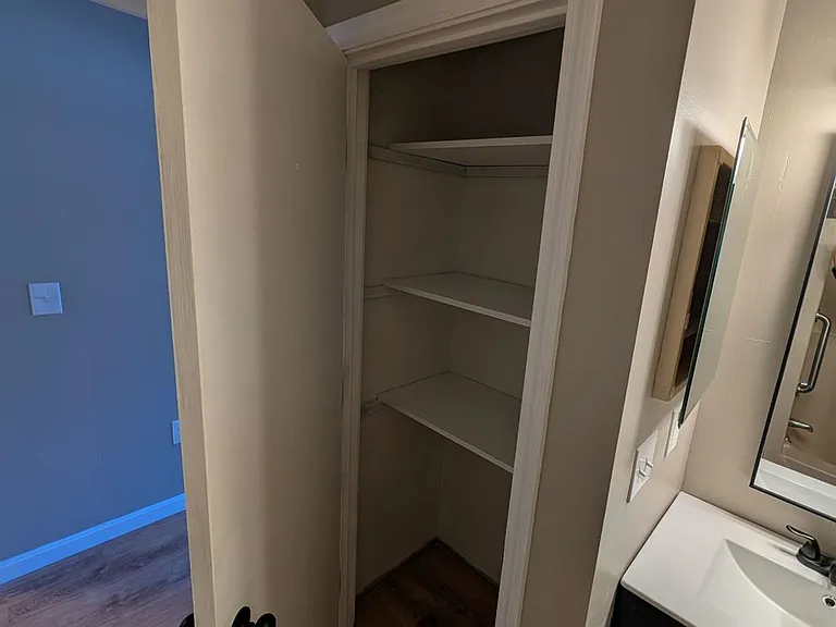 246 Hurricane Rd #1 — Photo 8