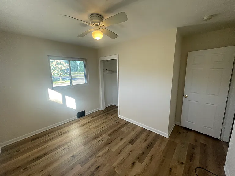 301 N Sherwood Ave — Photo 13