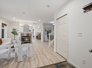 15829 NE 90th Way, Redmond, WA 98052