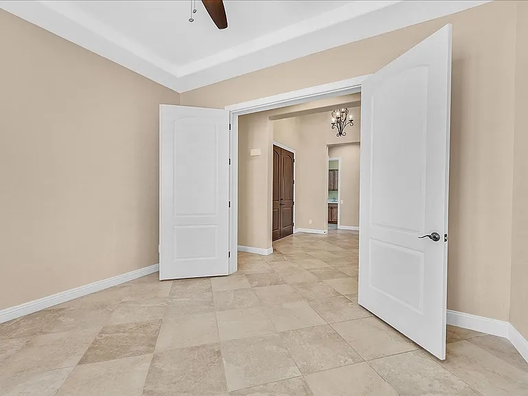 2809 Sisteron Ct — Photo 9