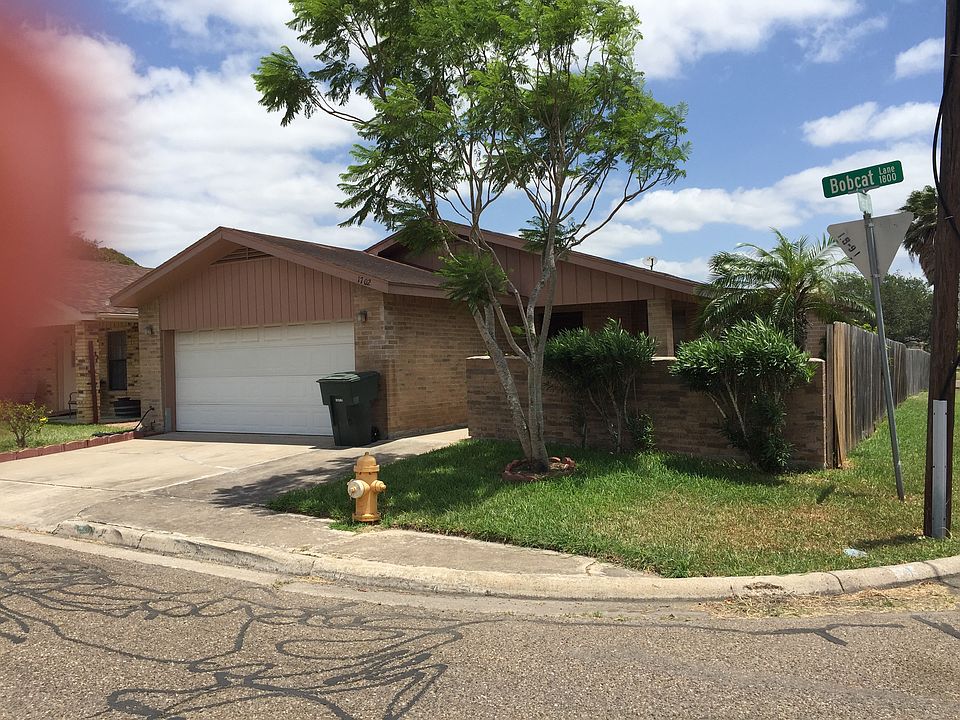 Huge Corner Lot