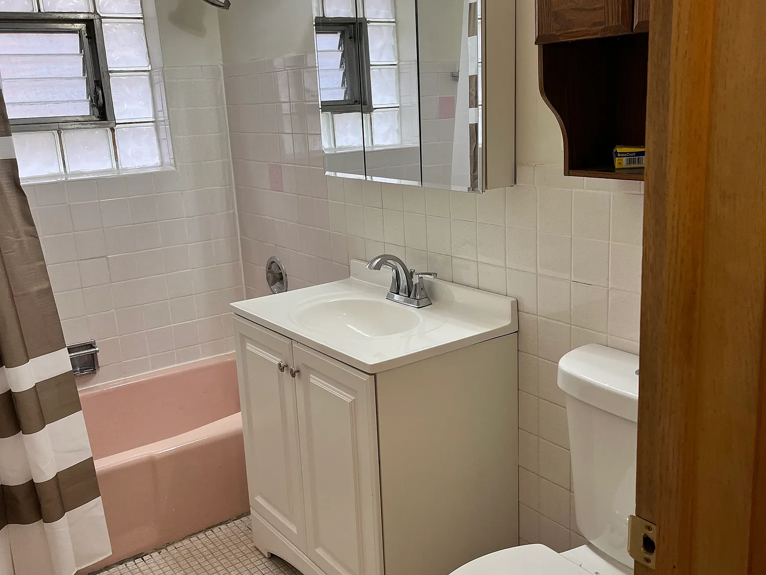 1 bed, $1,400 — Photo 4