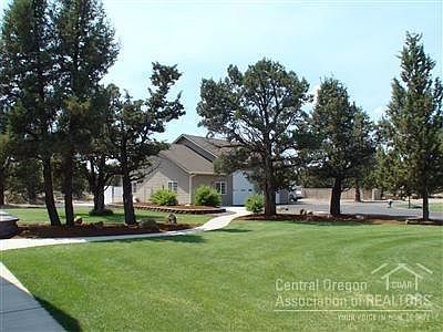 2nd image of 6711 NW Larch Dr