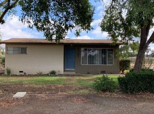 428 N Park St, Porterville, CA 93257