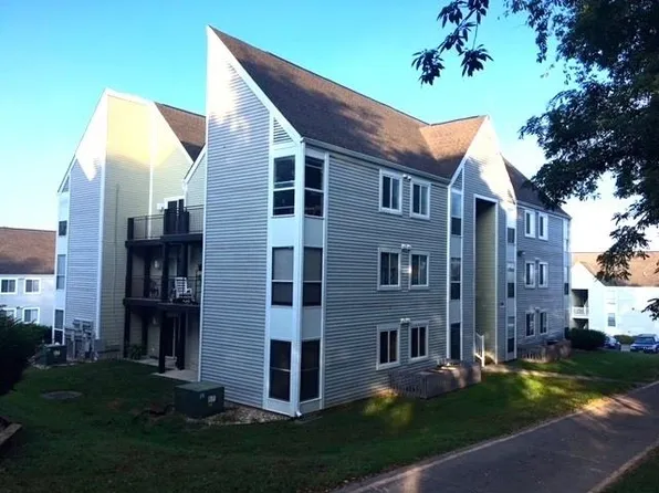 1384 Hunters Rd APT E, Harrisonburg, VA 22801