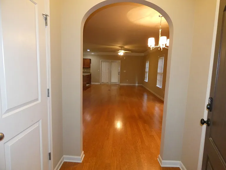 1041 Inverness Cove Way — Photo 9