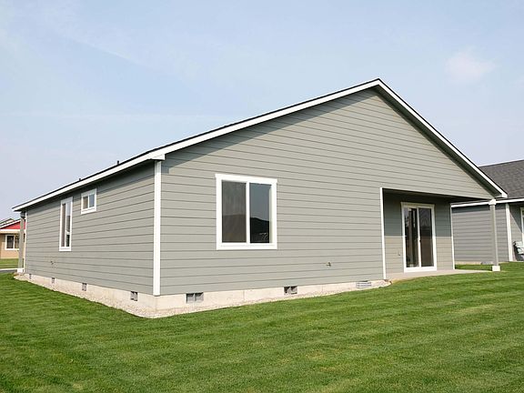 3rd image of 404 S Trillium Way