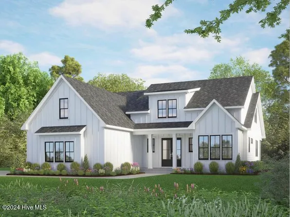 976 Crown Pointe Drive, Hampstead, NC 28443