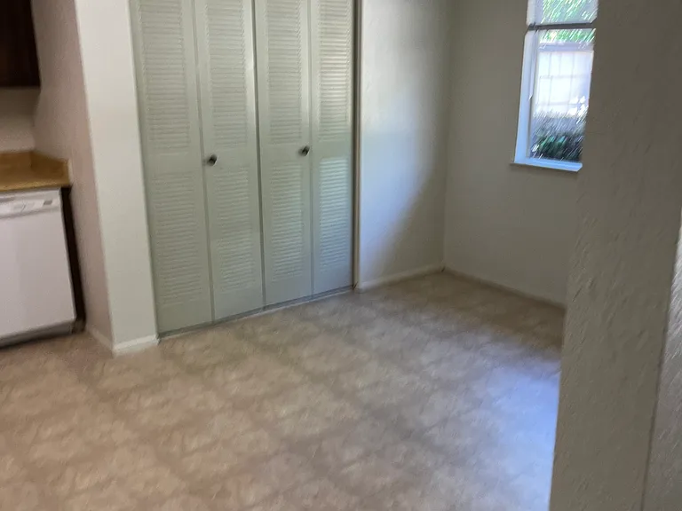 1809 Monarch Ln — Photo 10