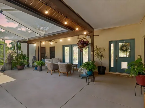 5024 Umber Way, Tampa, FL 33624