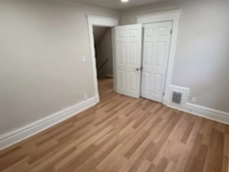 1611 W Barker Ave — Photo 14