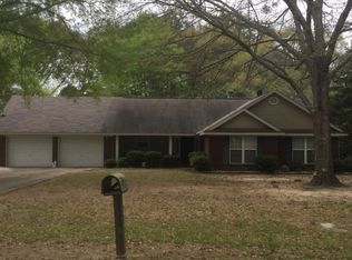 881 Jackson St, Elmore, AL 36025