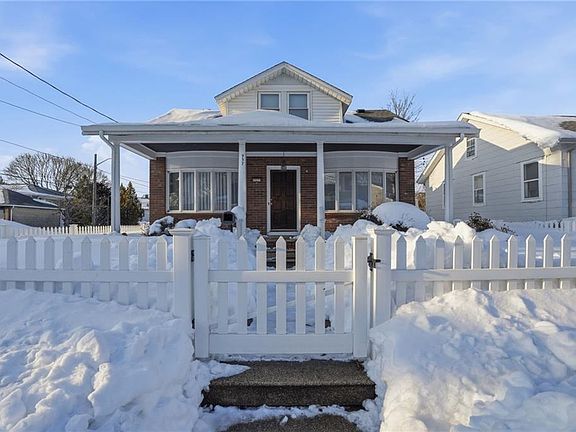 2nd image of 957 Mineral Spring Ave