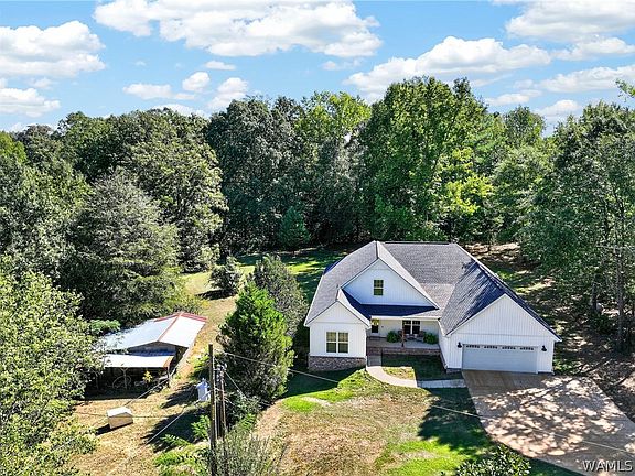 2nd image of 300 Indian Hill Rd
