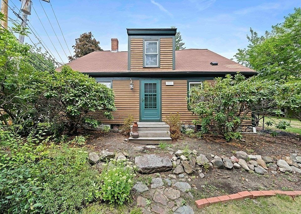 374 Middle St, Braintree, MA 02184 Zillow