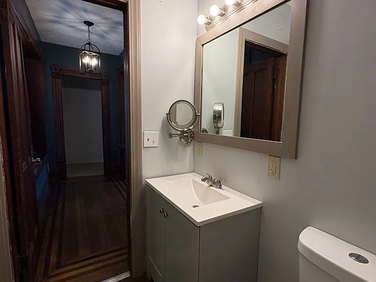 532 Crosby St — Photo 31