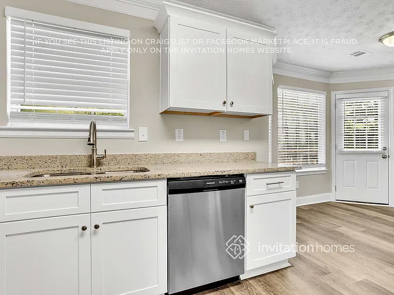 6054 Trailside Cv — Photo 15