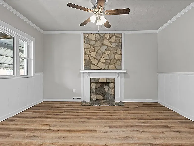 1238 Church Ave — Photo 27