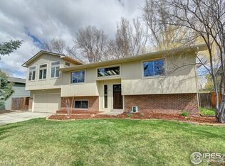 1208 Hillside Ct, Fort Collins, CO 80524