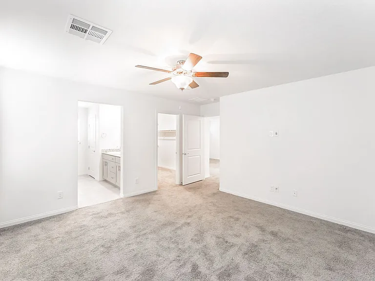410 Larksong Ave — Photo 13
