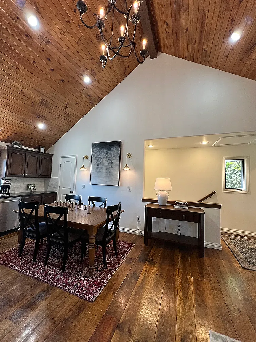 2 bed, 1200 sqft, $1,900 — Photo 3