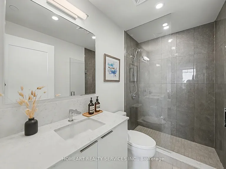 28 Freeland St #3209 — Photo 35