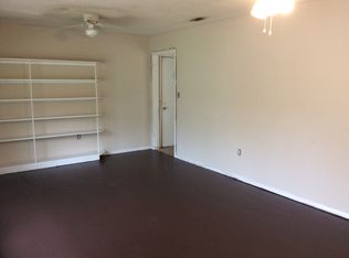 1822 Shamrock Dr, Jackson, MS 39204