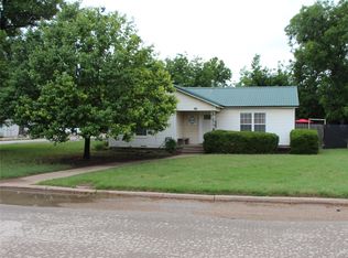 800 Griffin Rd, Albany, TX 76430
