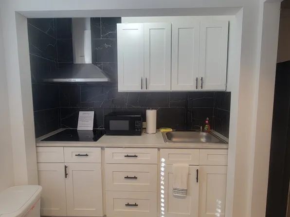 903 Kensington St #3, Lakeland, FL 33803