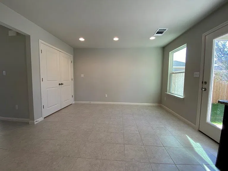17926 Papaveri Way — Photo 9