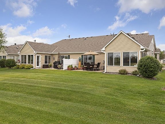 2nd image of 11311 London Ct NE