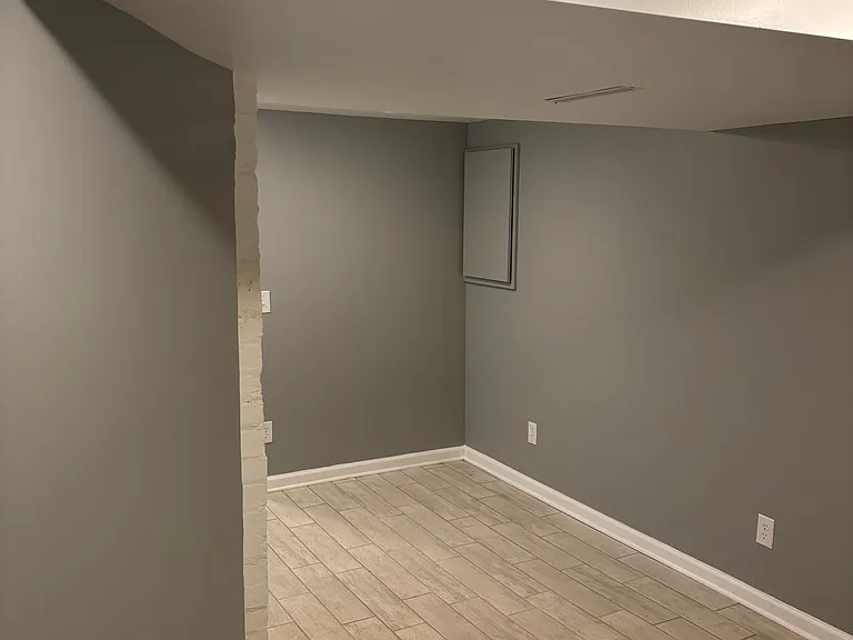 1008 N 48th Ave — Photo 15