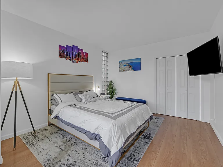 304 E 65th St #11C — Photo 10