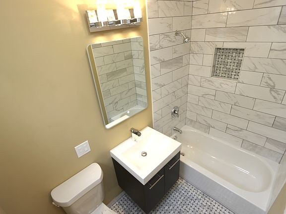 4th image of 2433 N Kedzie Blvd APT 3F