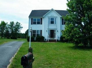 900 Poplar Cove Way, Richmond, VA 23223