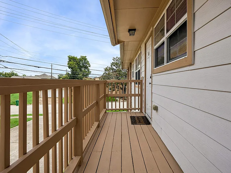3237 Rosedale St #4 — Photo 9