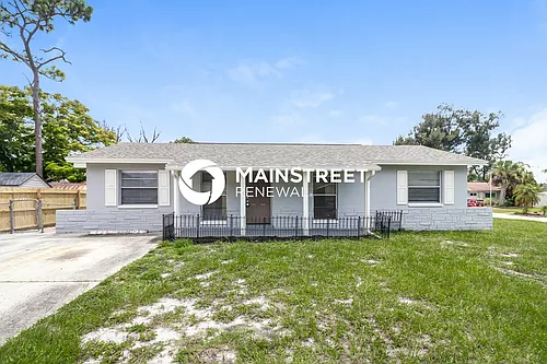 9357 89th Way Photo 1
