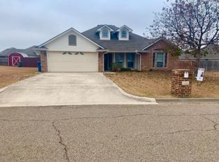 105 Onyx Dr, Hewitt, TX 76643