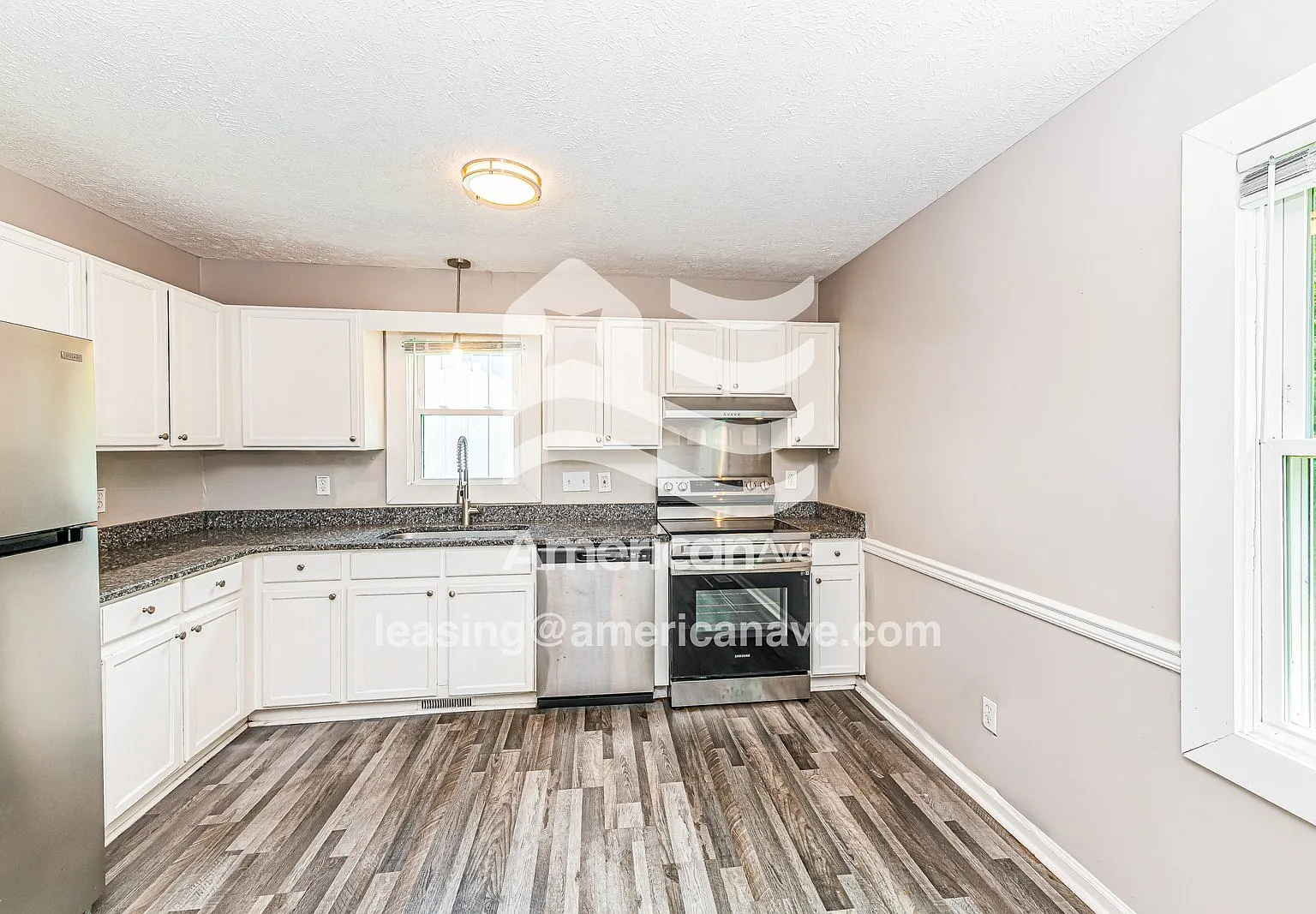 3 bed, 2.0 bath, 1191 sqft, $1,422 — Photo 3