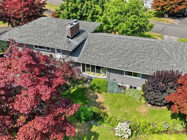 1024 Daniels Drive, Fircrest, WA 98466