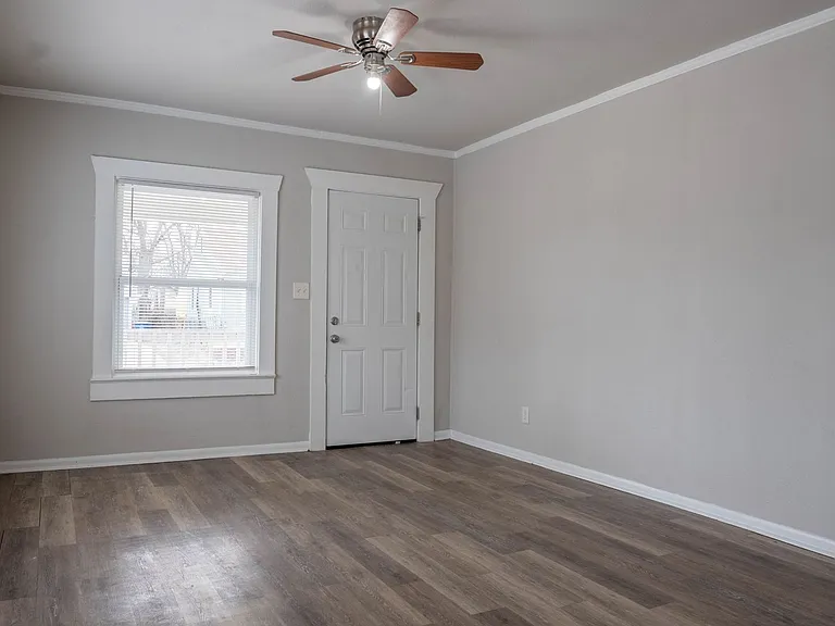 Archer Duplexes — Photo 9