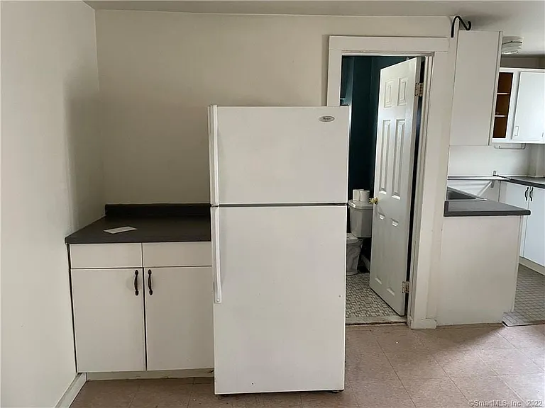 191 Saint John St #2B — Photo 8