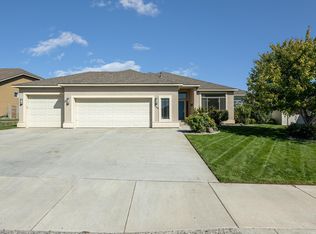 503 S Hawaii St, Kennewick, WA 99336
