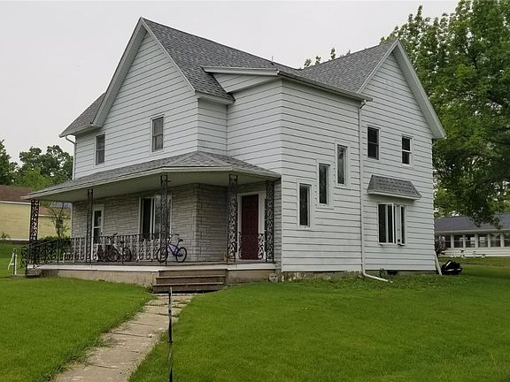 3rd image of 211 West St