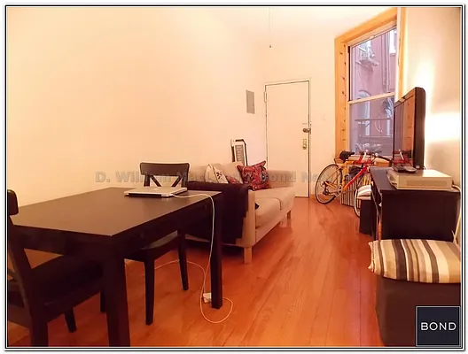 Rented by Bond New York | media 18