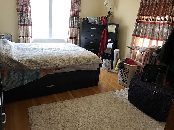 3rd image of 65 Concord Ave #1