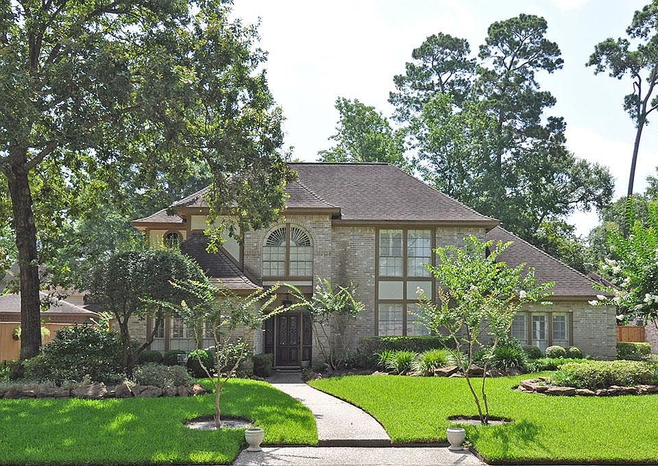 1st image of 2914 Deer Hollow Dr
