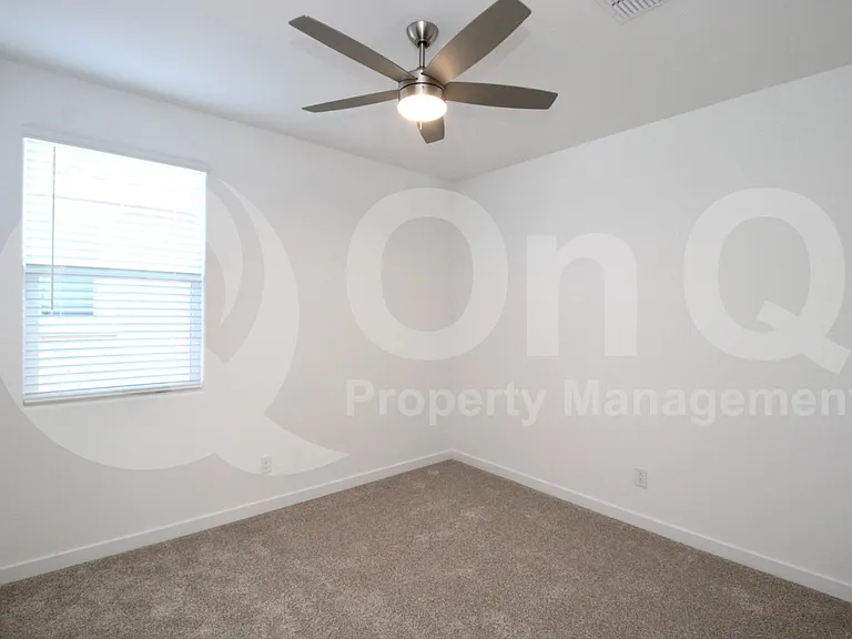 8239 E Petunia Ave — Photo 15